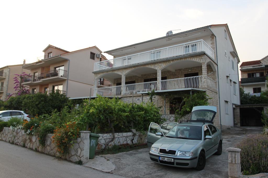 Apartments Marinko Stari Grad  Zewnętrze zdjęcie