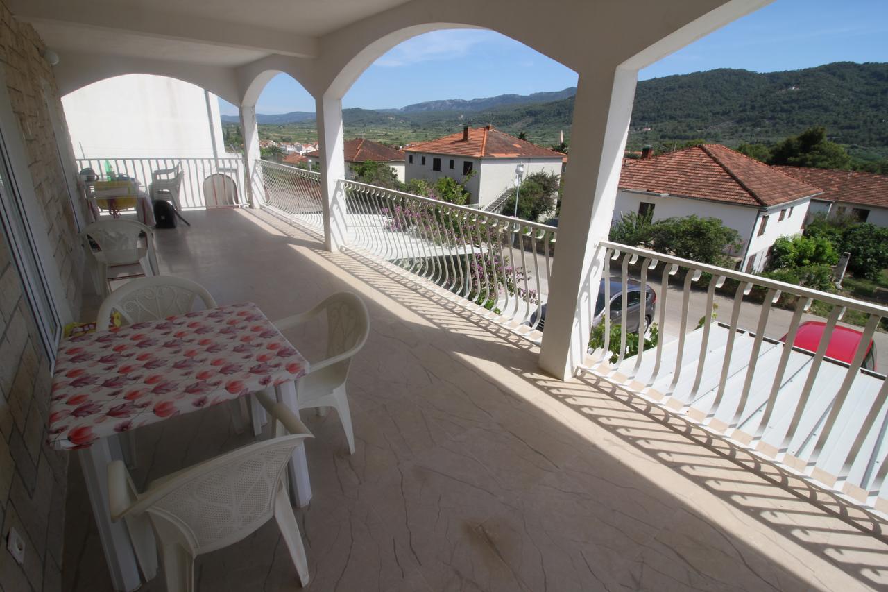 Apartments Marinko Stari Grad  Zewnętrze zdjęcie