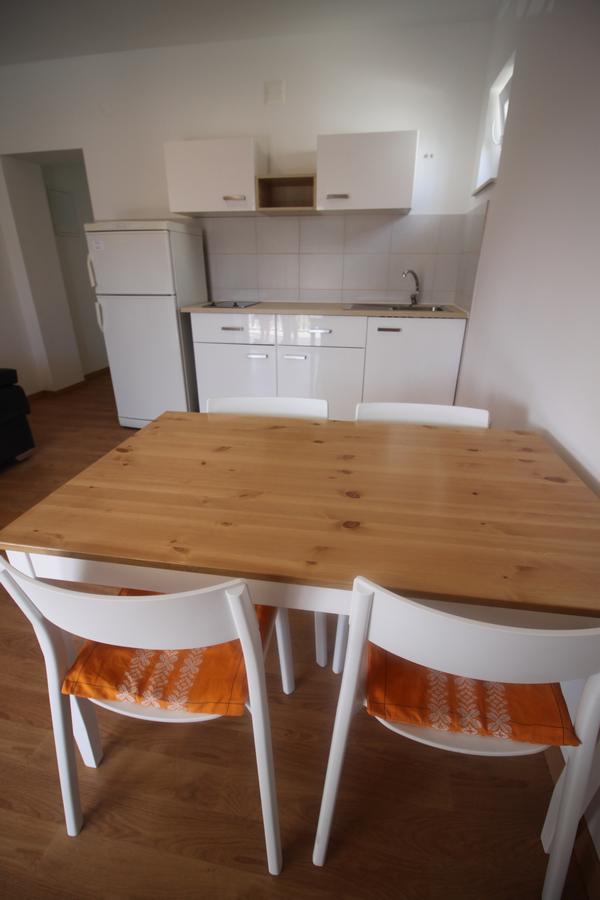 Apartments Marinko Stari Grad  Zewnętrze zdjęcie